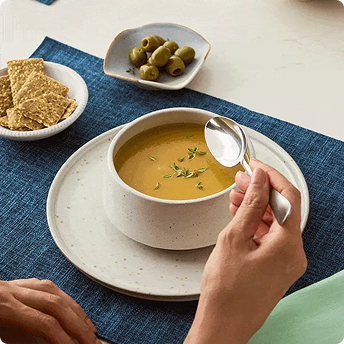 Prolon plant-based soup mix with fresh vegetables